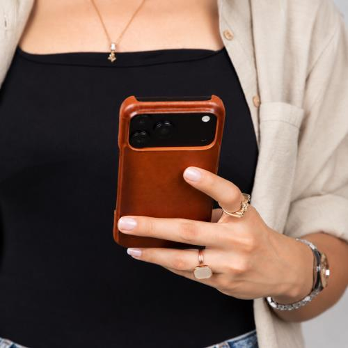 Swiss Plus iPhone 17 Pro Max 18 Pro Max Hakiki Deri Megsafe Turuncu Arka Kapak