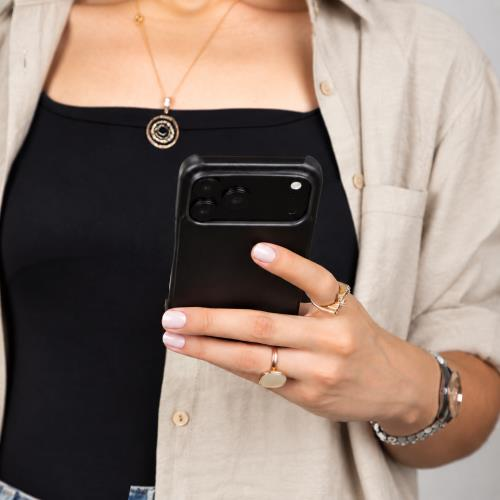 Swiss Plus iPhone 17 Pro Max 18 Pro Max Hakiki Deri Megsafe Siyah Arka Kapak UJ RST1