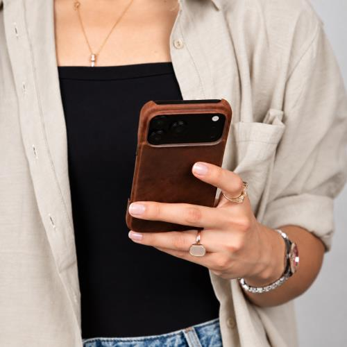 Swiss Plus iPhone 17 Pro 18 Pro Hakiki Deri Megsafe Koyu Kahverengi Arka Kapak UJ G2
